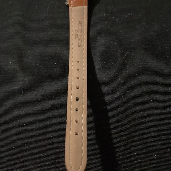 Disney's Tinkerbell star charm Watch - Picture 6 of 6